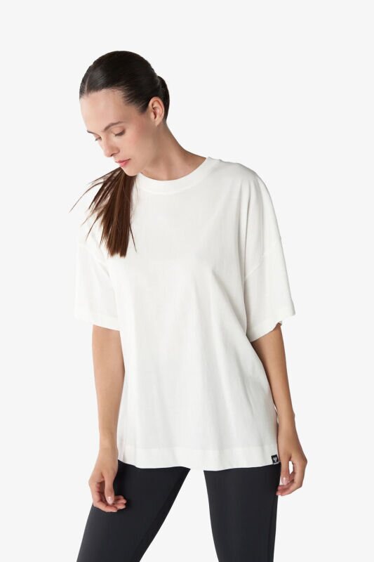Hummel Hmlliv Oversize Kadın Beyaz T-Shirt 911815-9003 - 1
