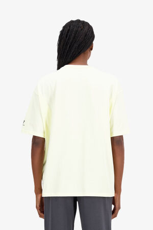 New Balance Kadın Sarı T-Shirt WNT1406-FRS - 3